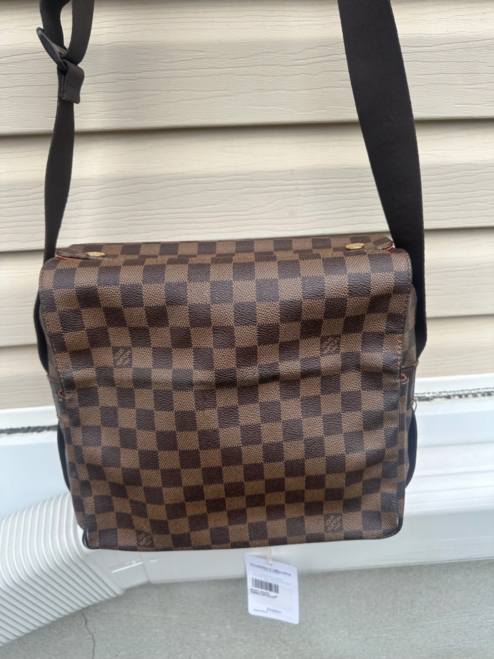 Pre-Love Louis Vuitton Damier Brown Checkered Men’s Crossbody Bag - Picture 7 of 17